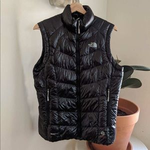 North face Summit Series Vest size M